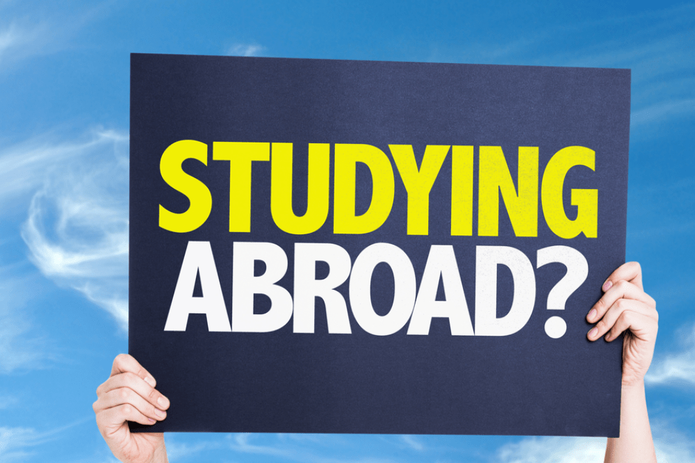 Your Guide to Studying Abroad: How GeekGrad Helps You Achieve Your Global Education Dreams